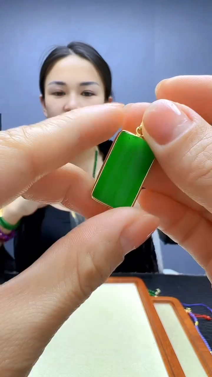 易安diy严选颈饰