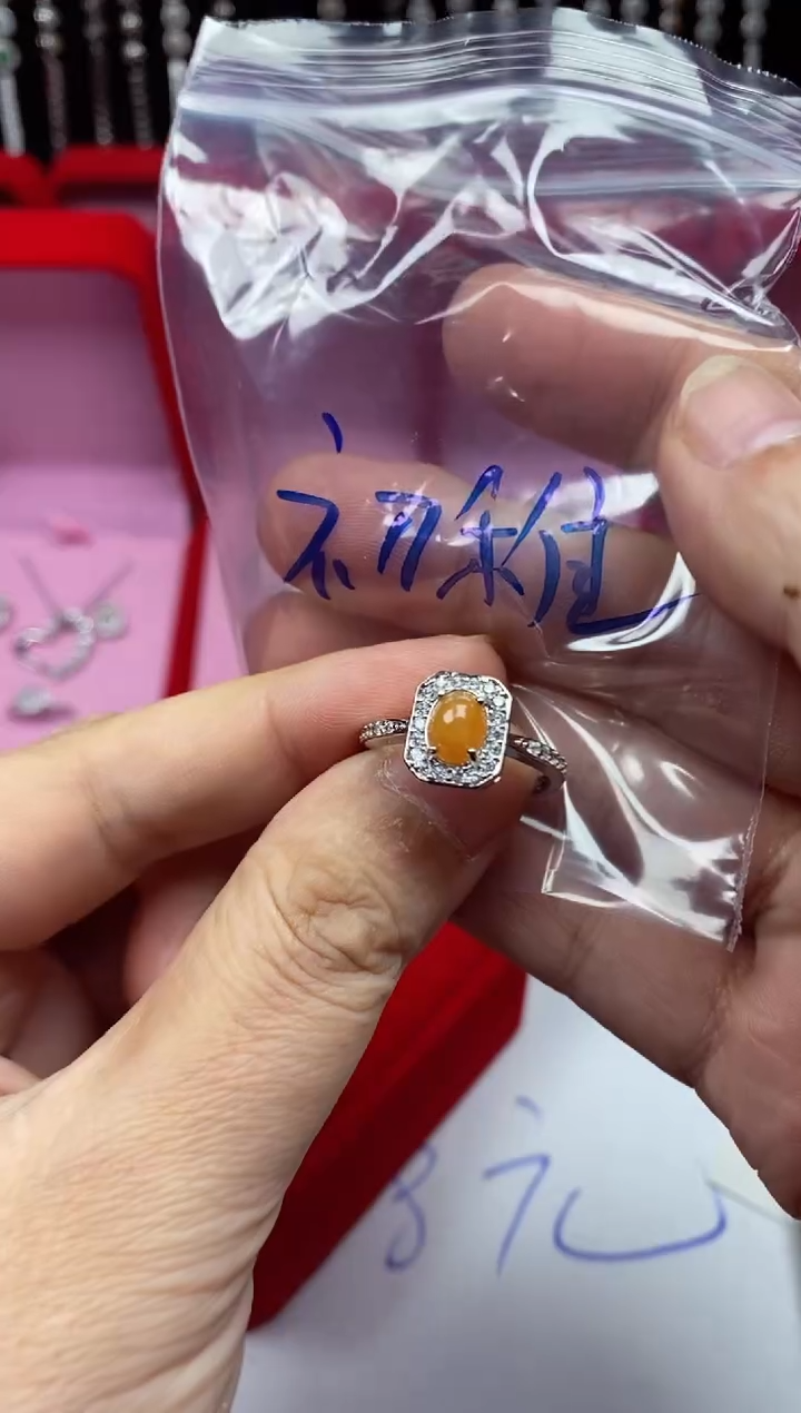 未镶嵌戒指翡翠初*翡翠戒指