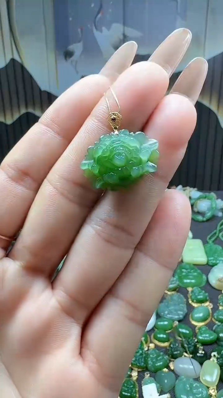 【闪购商品】和田玉吊坠(不含链)18K金镶嵌1