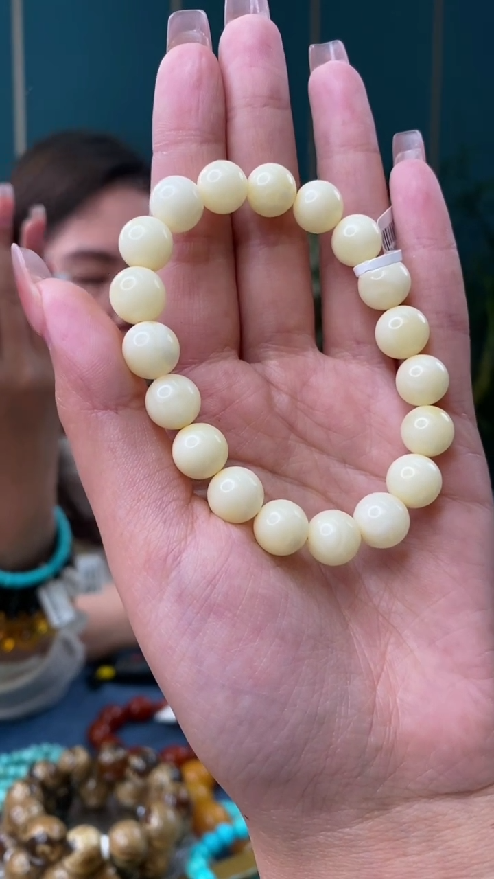 【闪购商品】琥珀裸石未镶嵌2/25-GM-#144