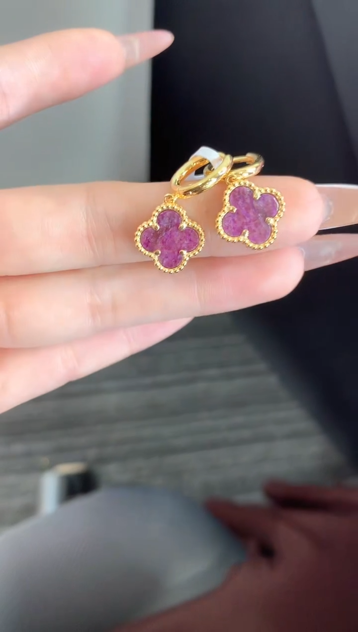 【闪购商品】苏纪石（舒俱来）.银S925镶嵌舒俱来耳饰