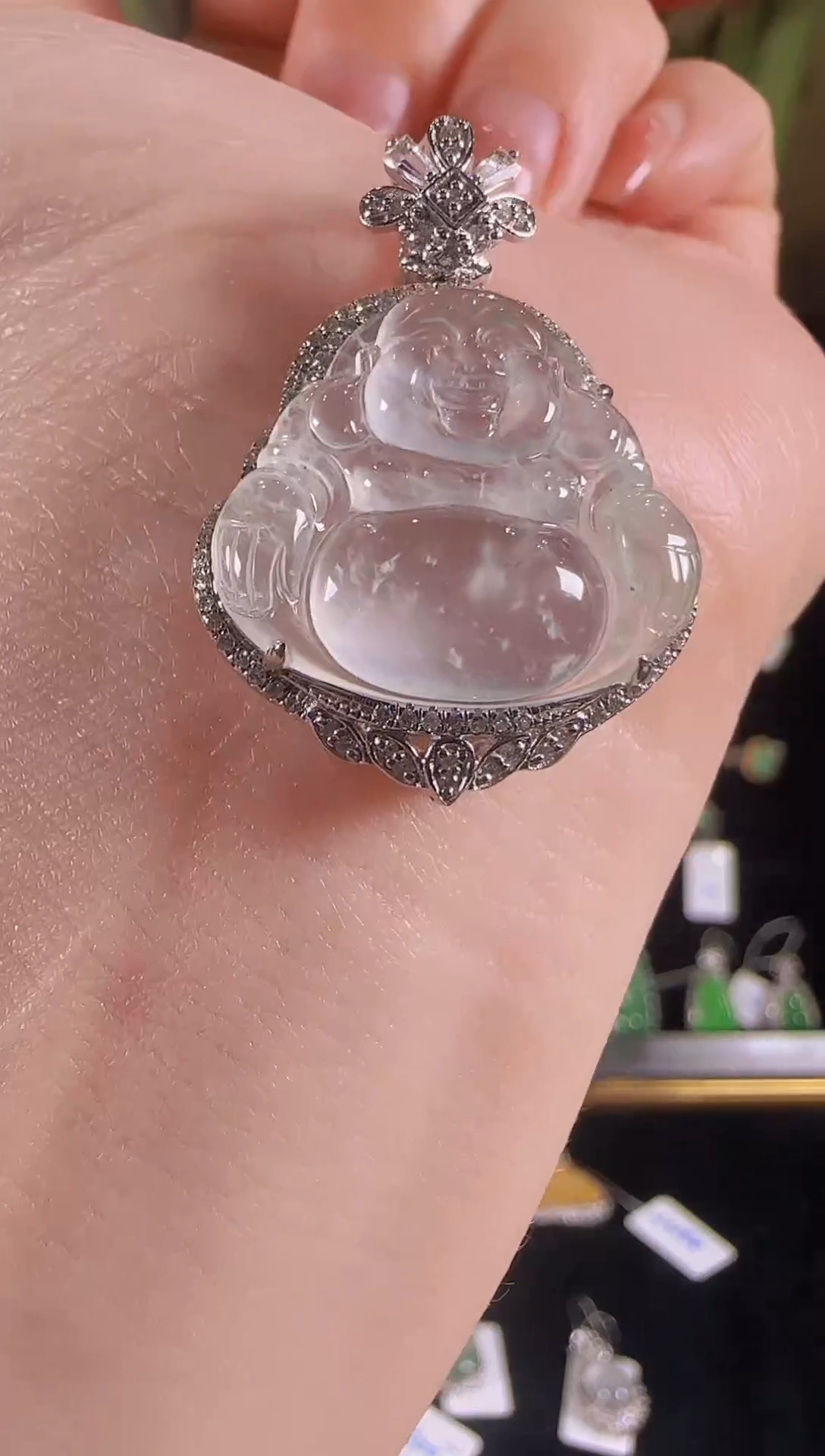 【闪购商品】翡翠吊坠(不含链)18K金镶嵌木拉雪花佛公