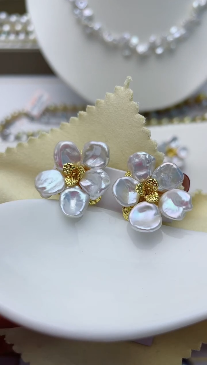 【闪购商品】淡水珍珠耳饰未镶嵌W4