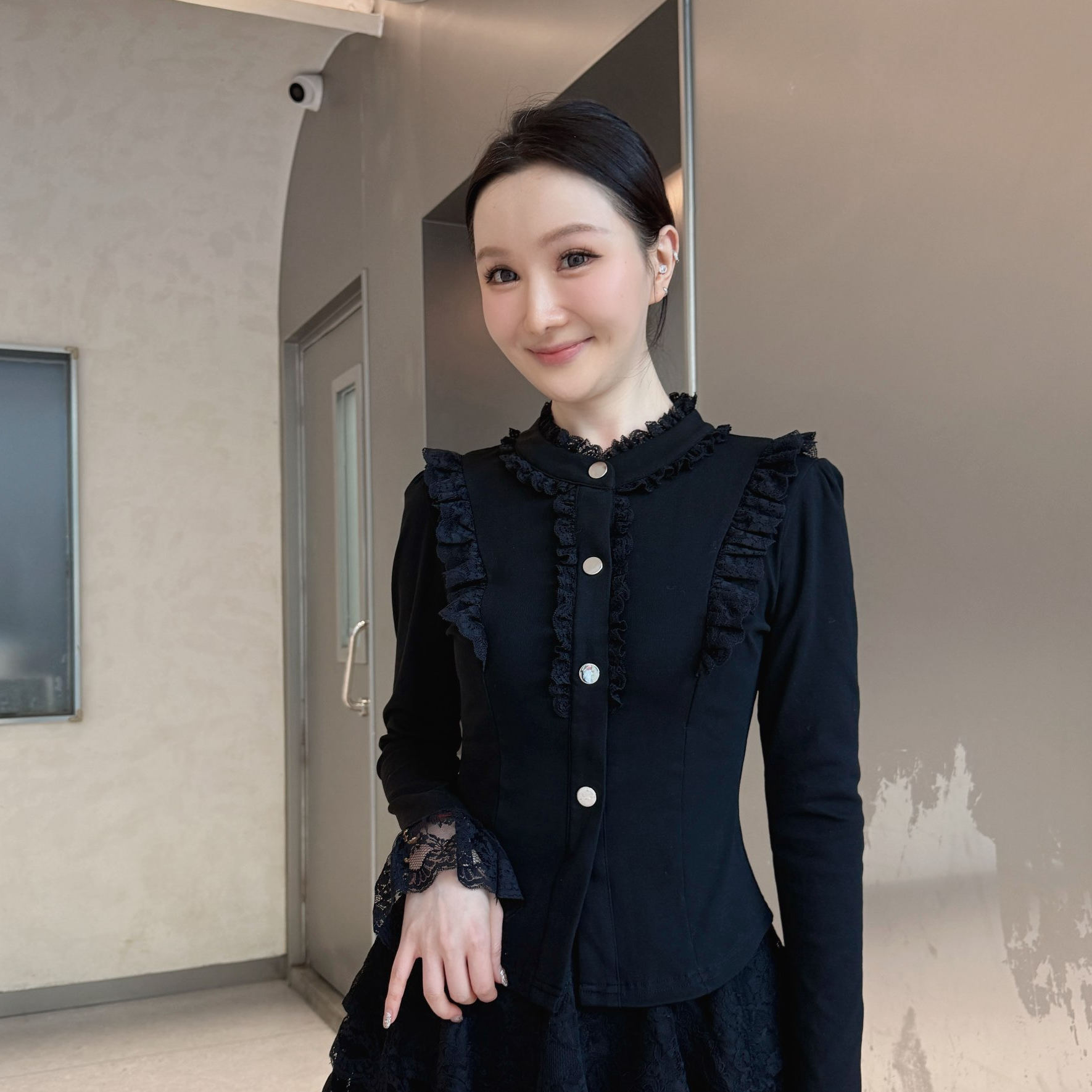 立领花边上衣装饰扣性感气质收腰新款弹力显瘦气质短款时尚百搭