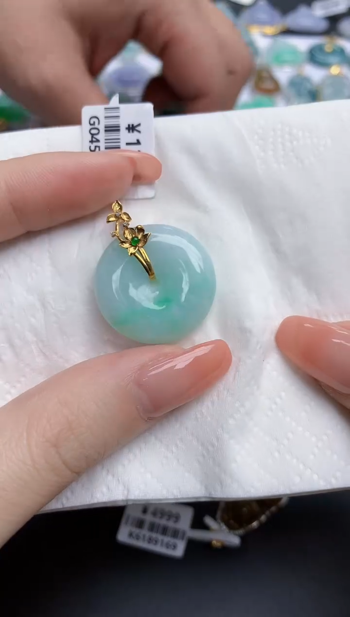 【闪购商品】翡翠颈饰未镶嵌天然缅甸翡翠A货