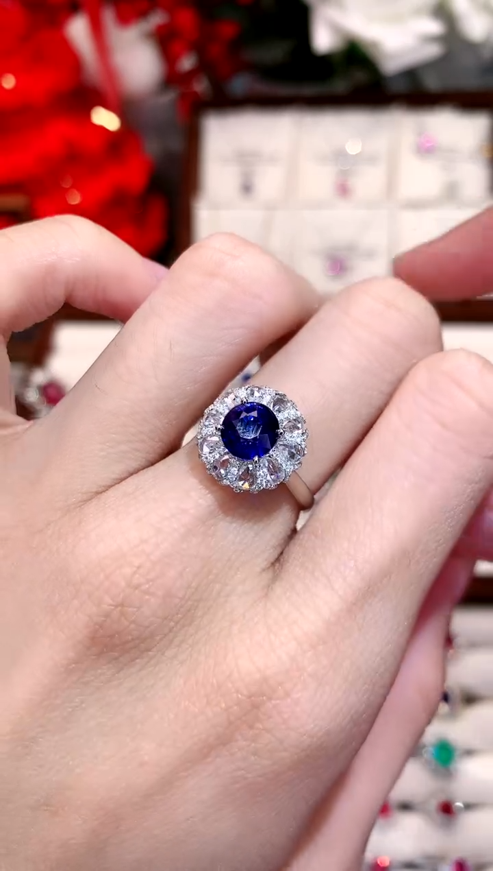 【闪购商品】蓝宝石戒指18K金镶嵌2.06ct/天然宝石/七天无理由