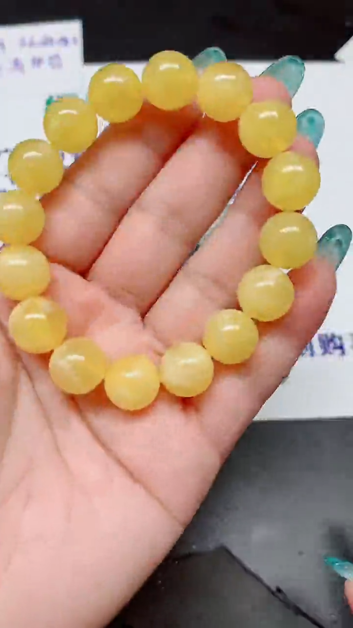 翡翠手镯未镶嵌**0000000000000