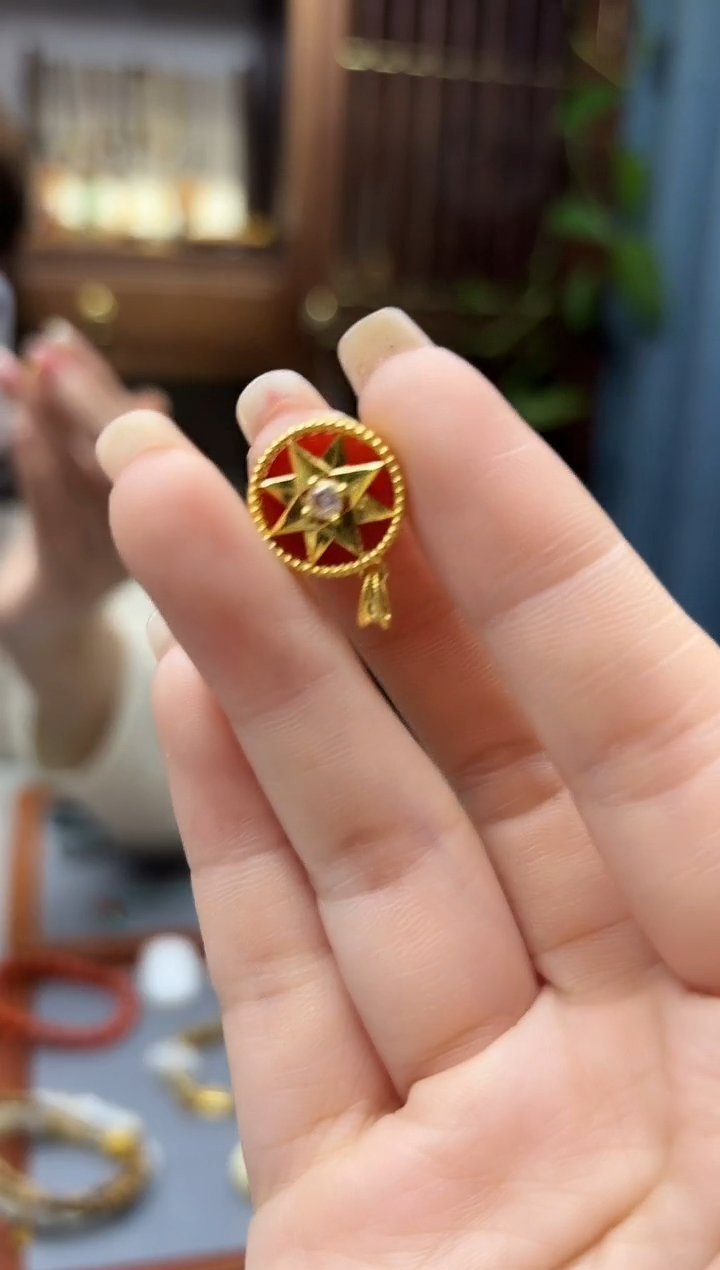 颈饰18K金闲*18K金八芒星吊坠MY赠链