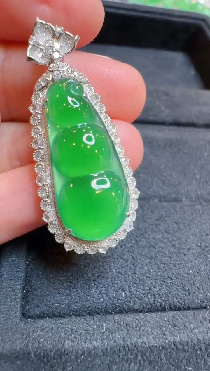 【闪购商品】翡翠吊坠(不含链)18K金镶嵌多样性团购发一件