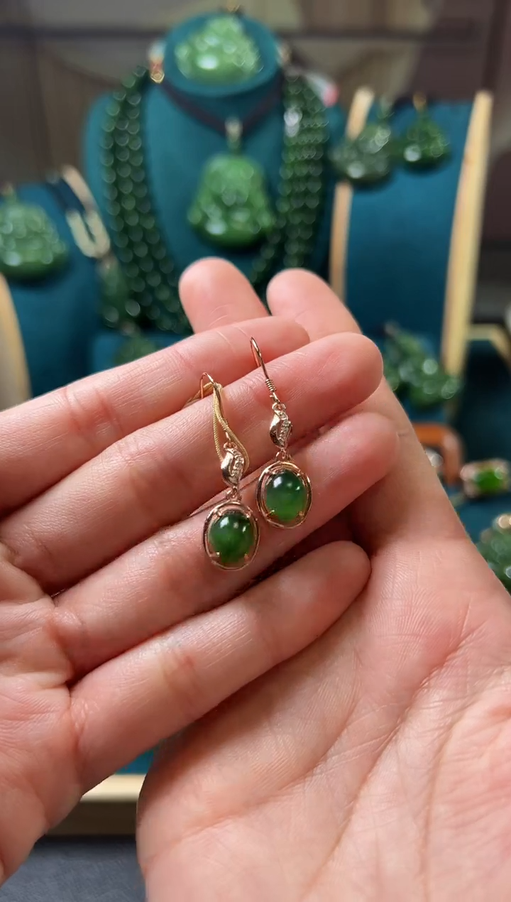 【闪购商品】和田玉（碧玉）耳钩银S925镶嵌碧玉