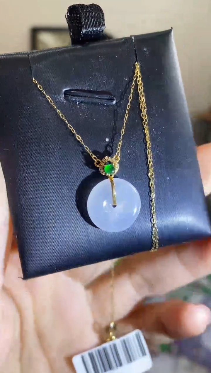 翡翠18K金镶嵌吊坠(赠链)翡翠