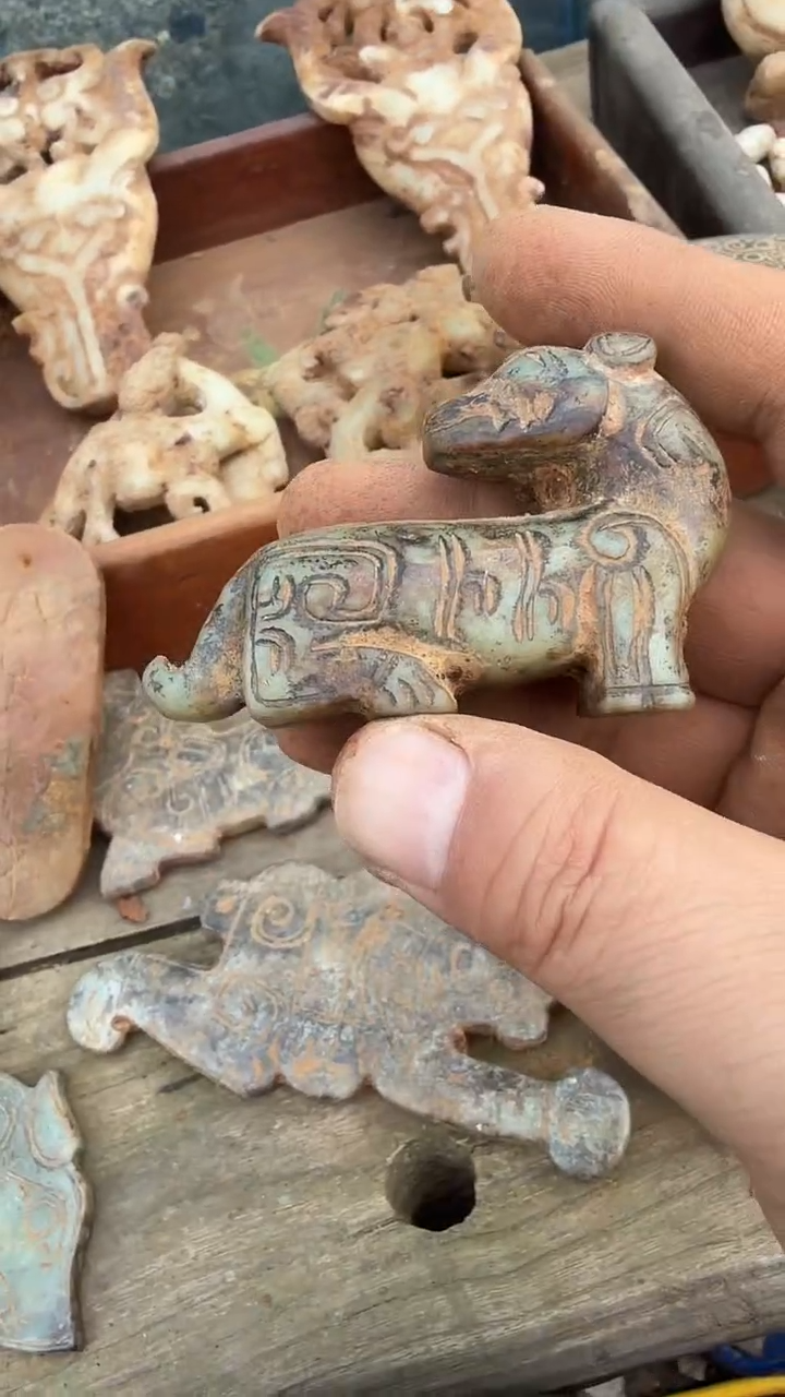 未镶嵌和田玉把件莮*萬 和田玉 把件