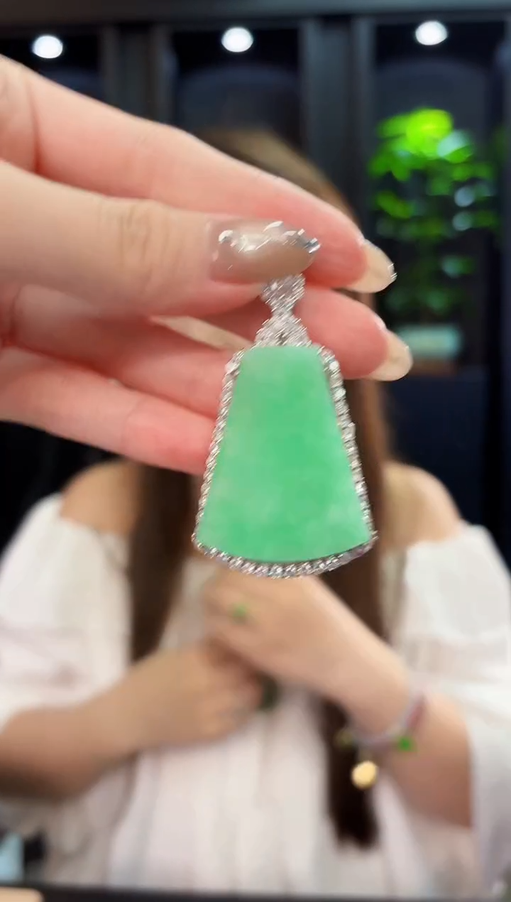 翡翠未镶嵌颈饰 缅料A货/支持复检/一件