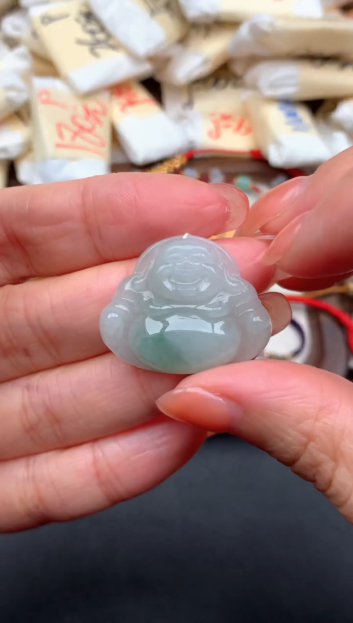 未镶嵌挂件翡翠1