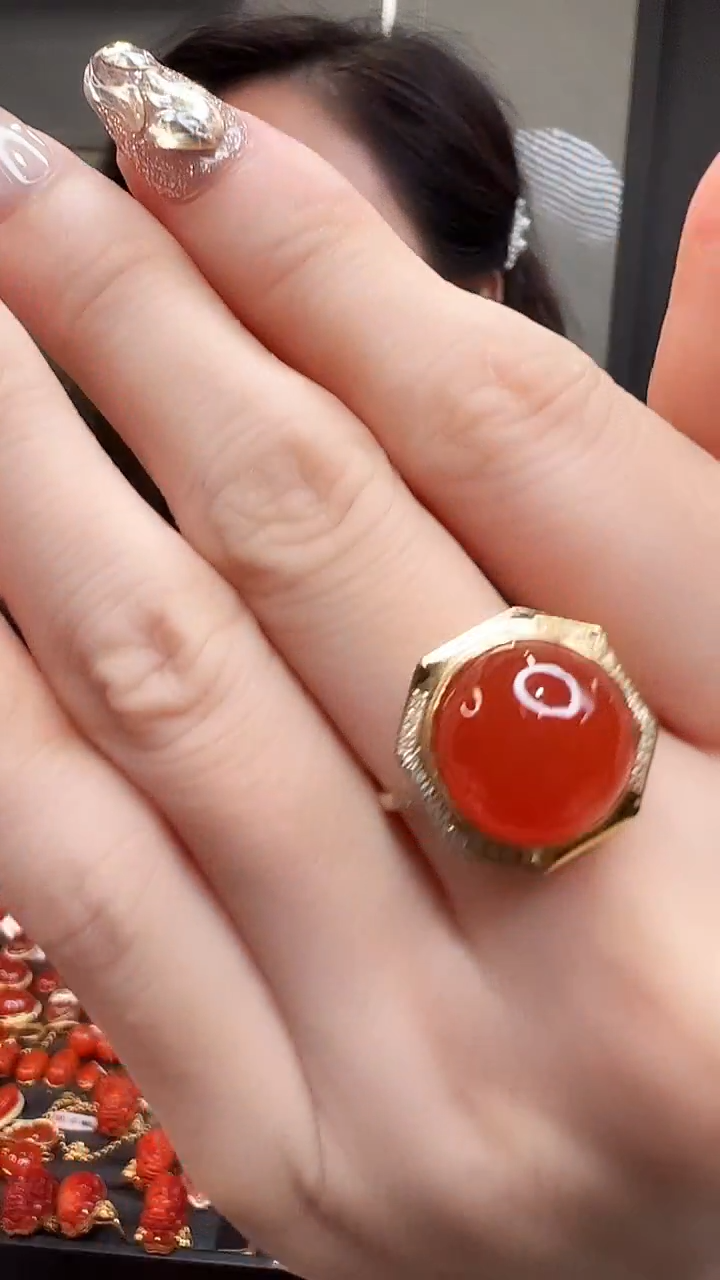 南红玛瑙戒指18K金镶嵌/YJ