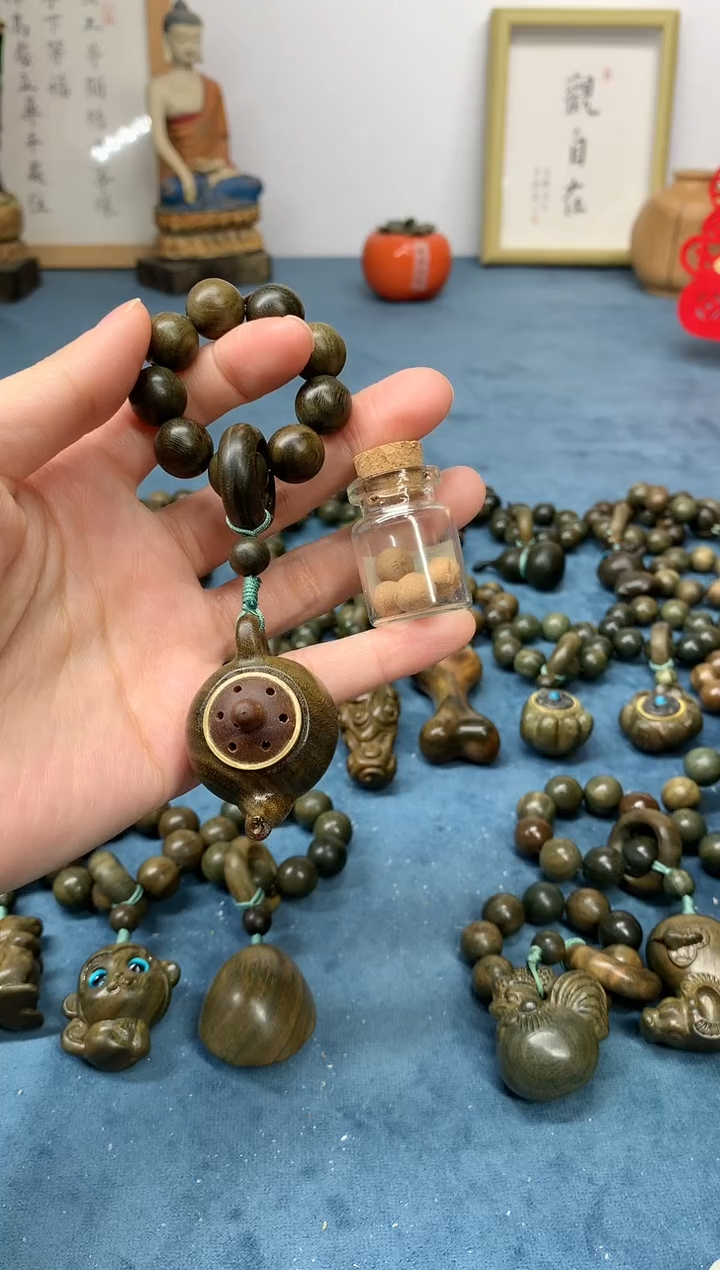 【闪购商品】维腊木（绿檀）把件把把壶香囊 送1瓶香丸