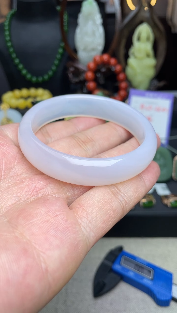 【闪购商品】玛瑙/玉髓手镯未镶嵌手镯