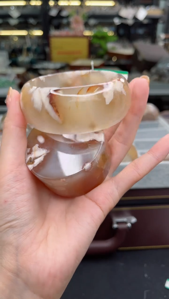 【闪购商品】石英质玉手镯未镶嵌60圈口（赠品镯心）6600278
