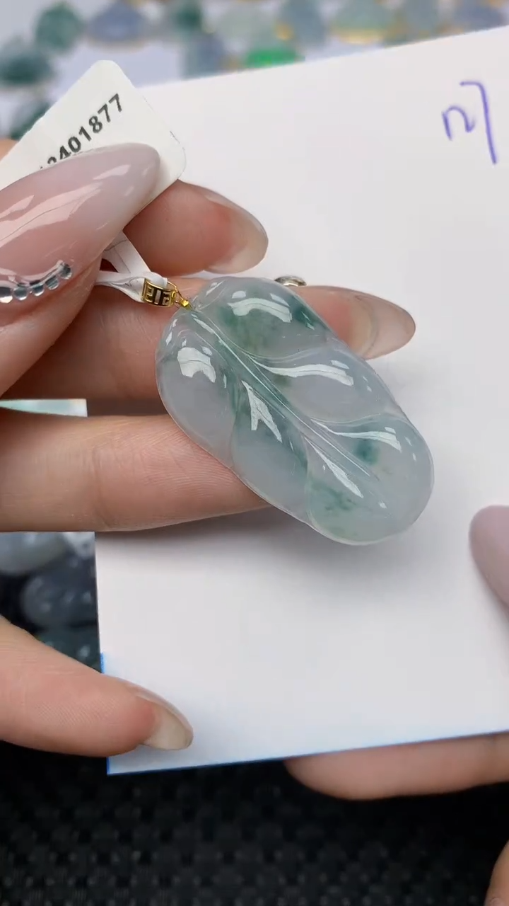 【闪购商品】翡翠颈饰18K金镶嵌 天然翡翠A货，