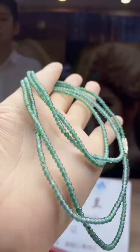 翡翠未镶嵌颈饰多样性发货 (只发一件) *MC65