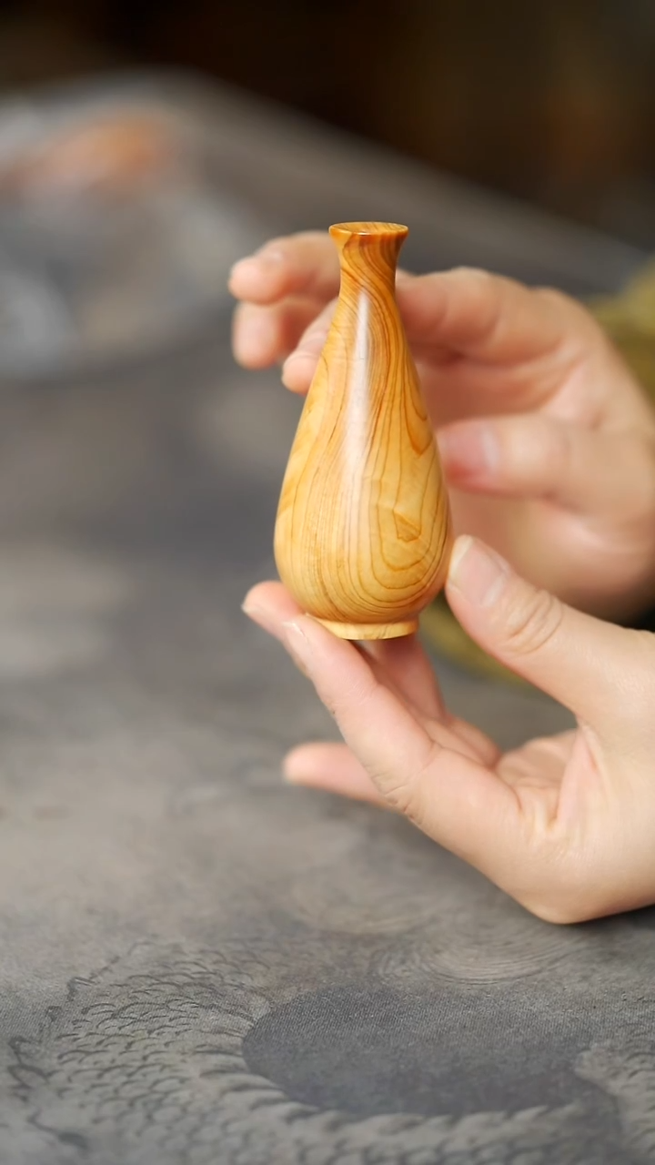 柏木（崖柏）精工太行料花器978