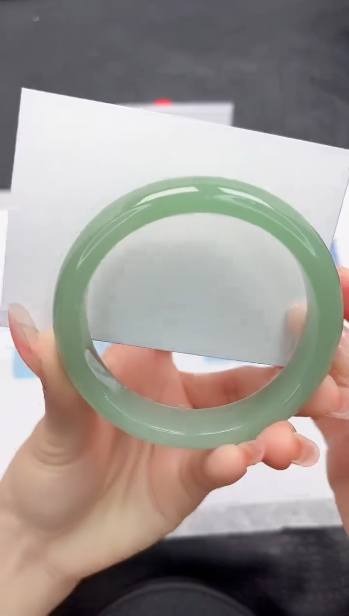 【闪购商品】石英质玉手镯未镶嵌O86-61