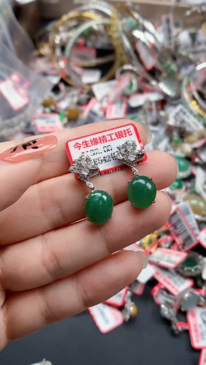 银S925镶嵌戒指翡翠天然A货缅甸翡翠