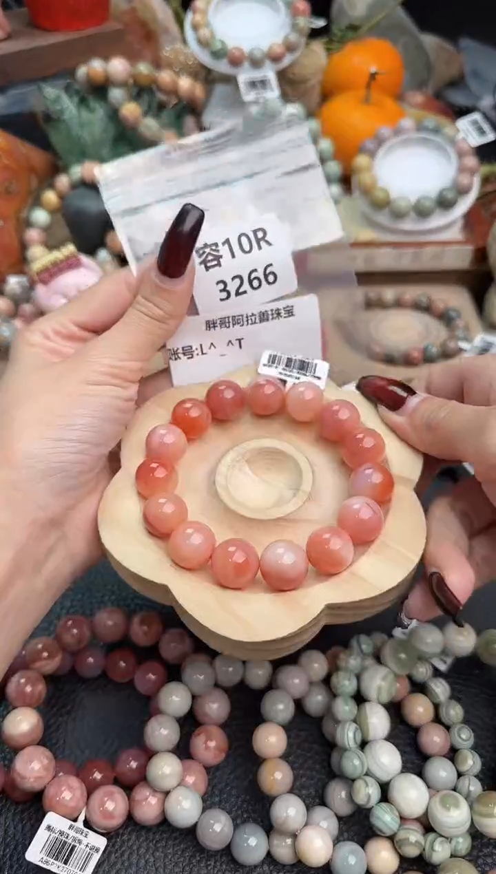 【闪购商品】石英质玉手链未镶嵌10R3266