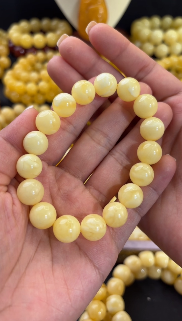 【闪购商品】蜜蜡手串未镶嵌特价12+白花满蜡