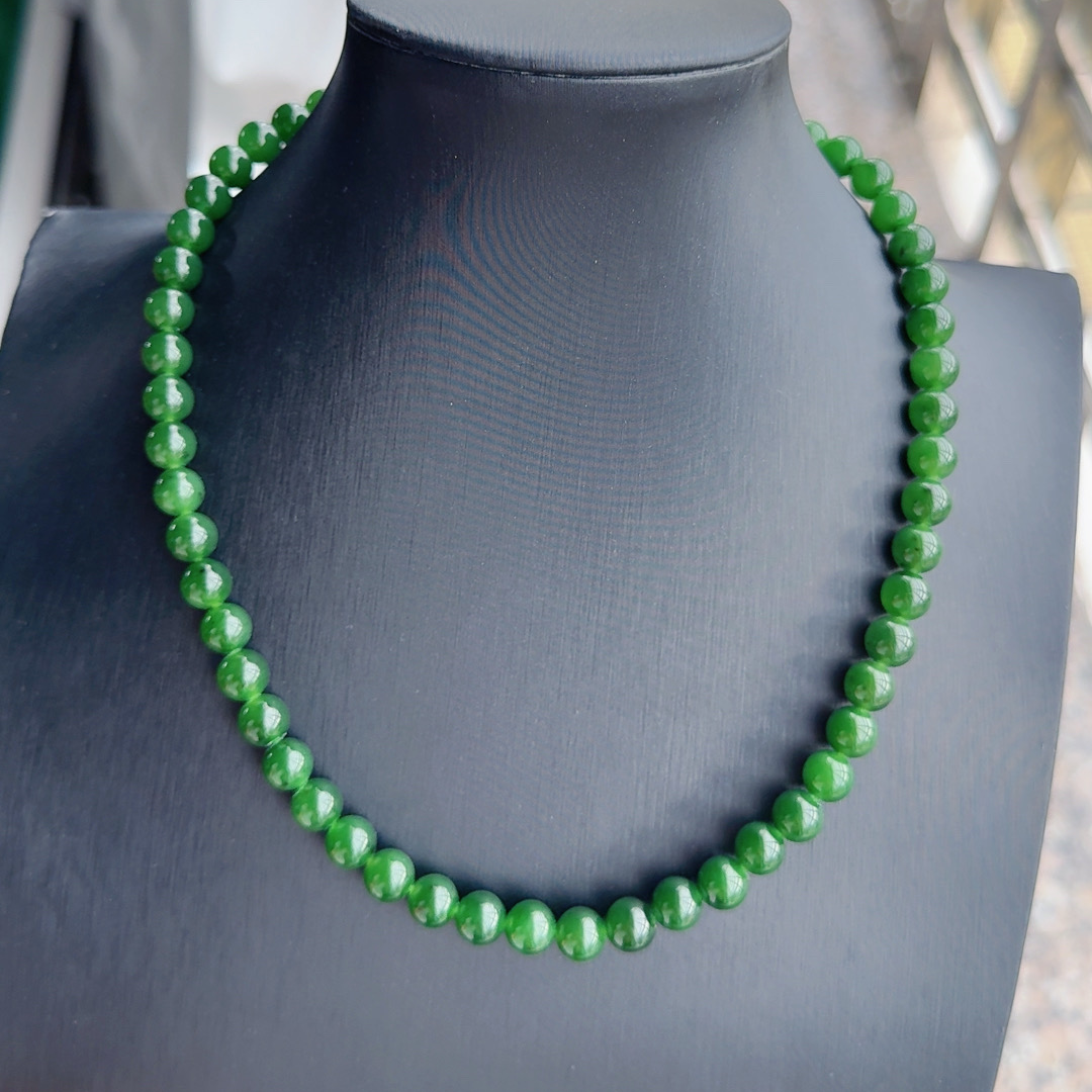天然和田玉碧玉8mm高阶阳绿透亮油润项链气质百搭