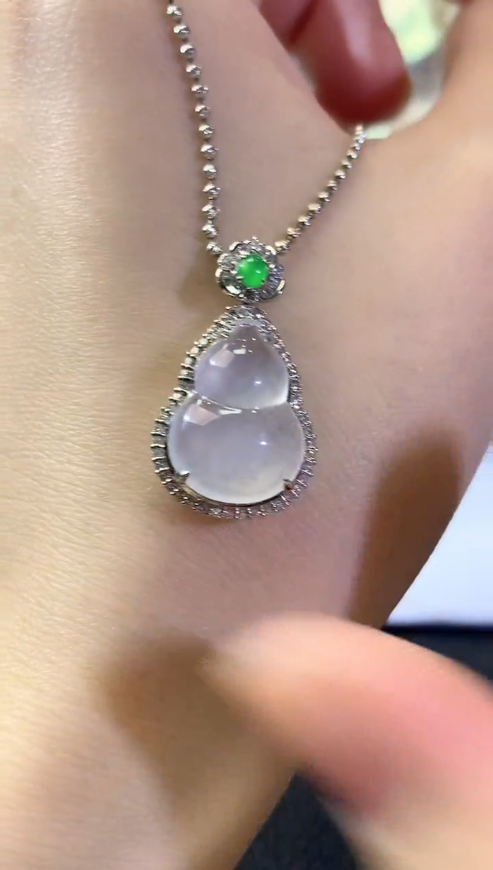 吊坠(不含链)18K金镶嵌翡翠冬日珠宝W30