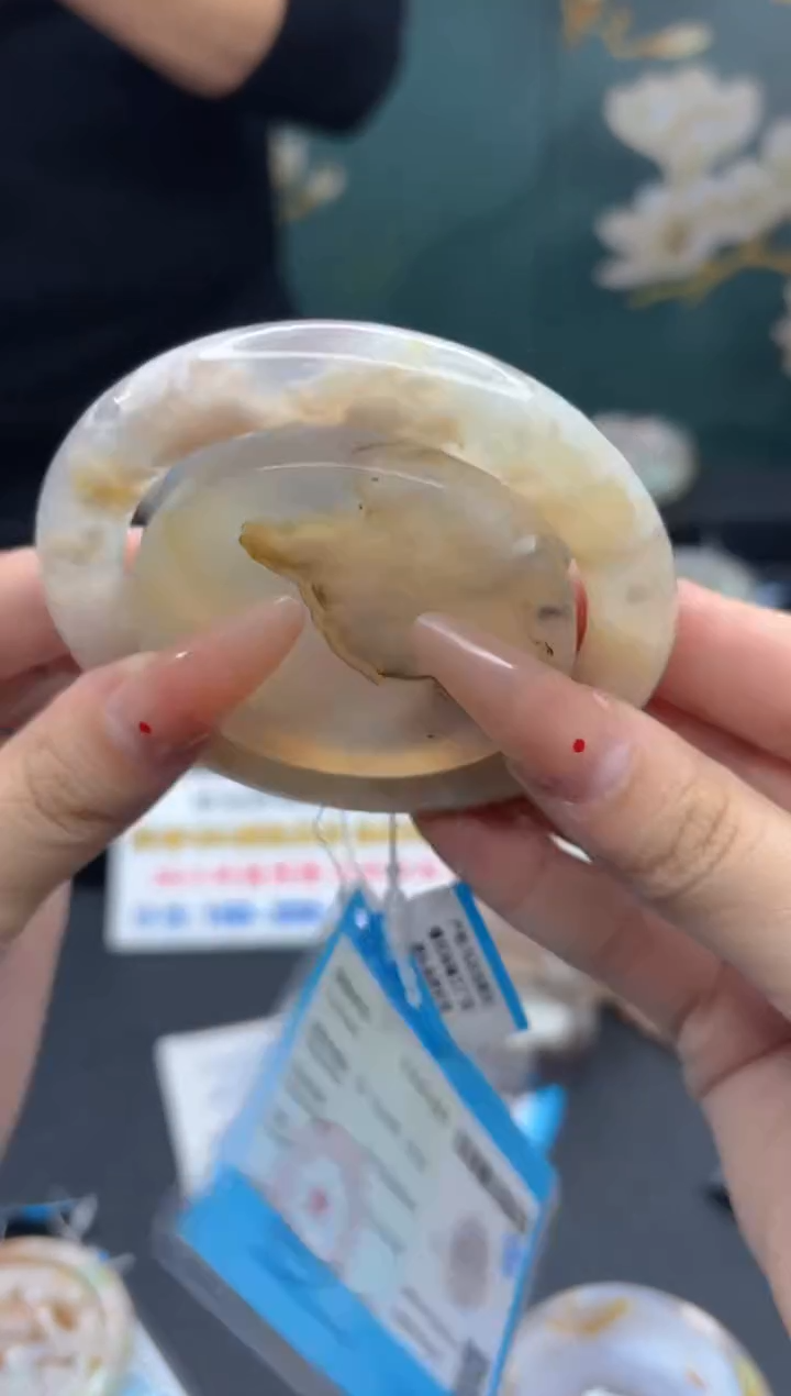 【闪购商品】石英质玉手镯未镶嵌42（58圈赠送镯心）