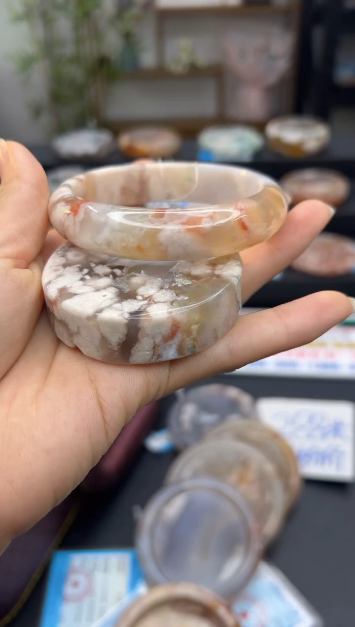 【闪购商品】石英质玉手镯未镶嵌A152(59圈赠送镯心)