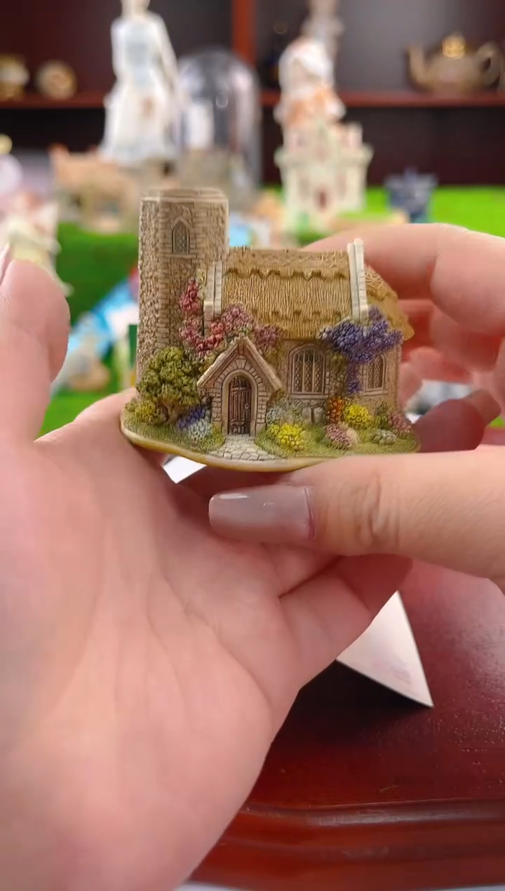 【闪购商品】紫砂茶宠中古小房子