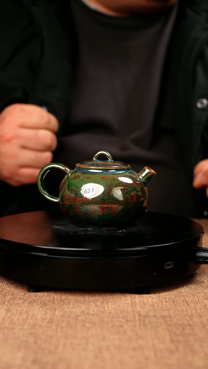 【闪购商品】627#国工一级品原矿钧瓷炉钧釉炮嘴壶