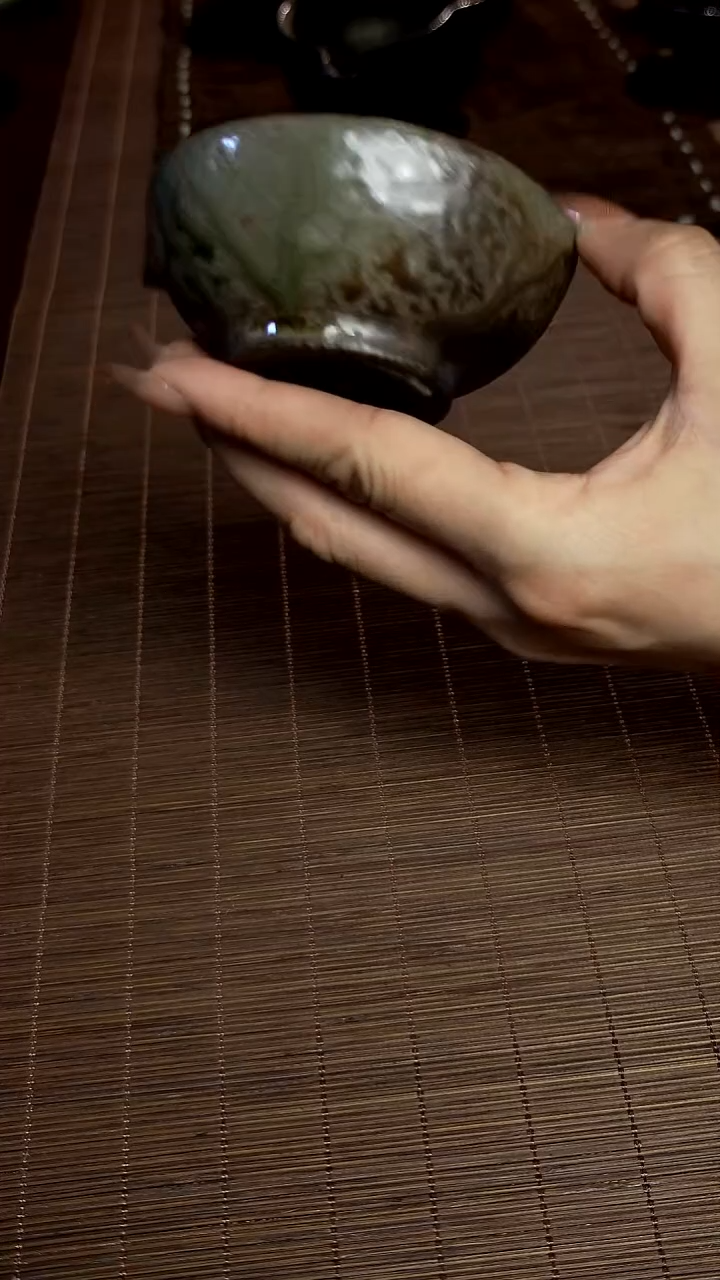【先报号码看细节】5号茶杯