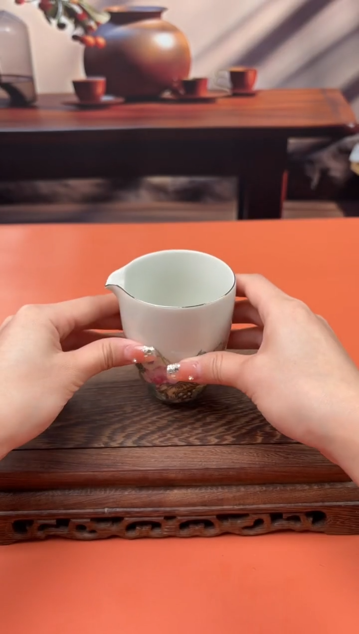 【闪购商品】茶盏小雅甄选闪购福利V