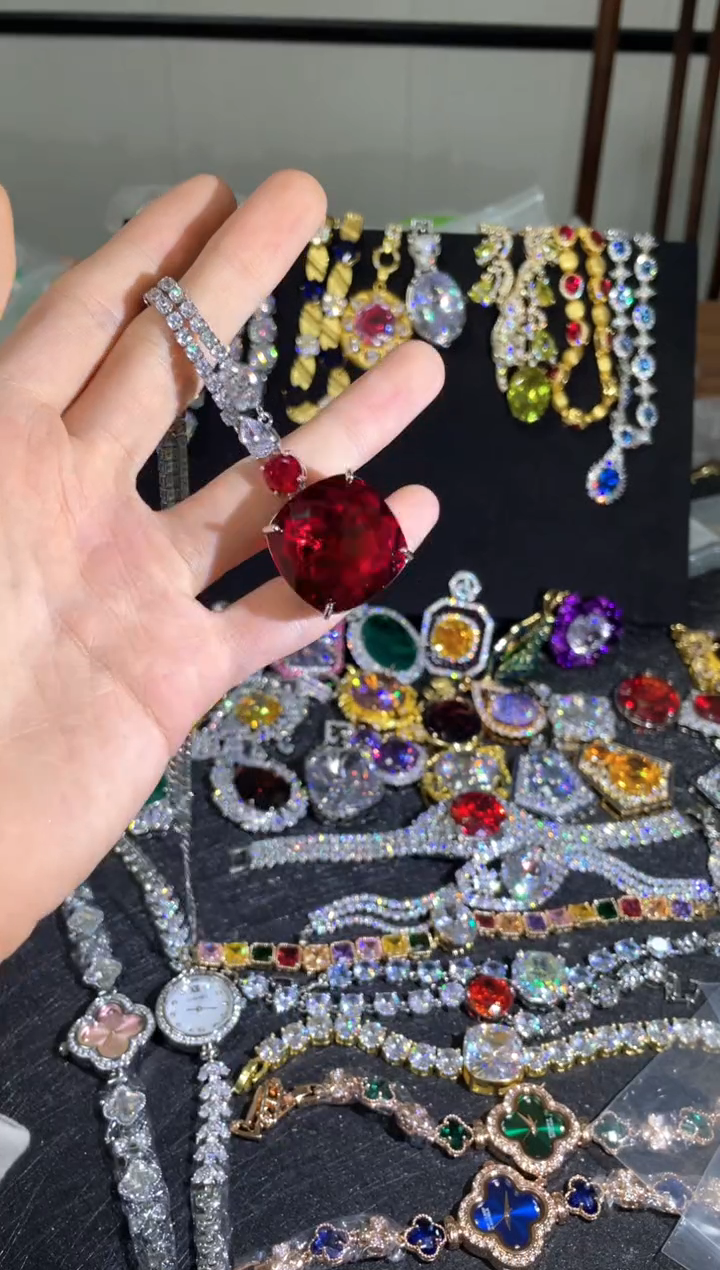 非金属无耳*简约气质经典百搭款A005