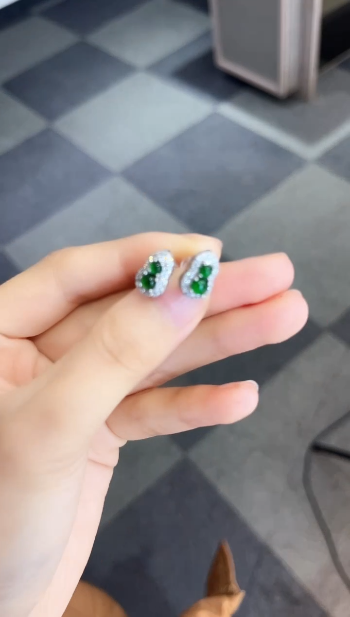 【闪购商品】翡翠耳饰银S925镶嵌多样性发其一