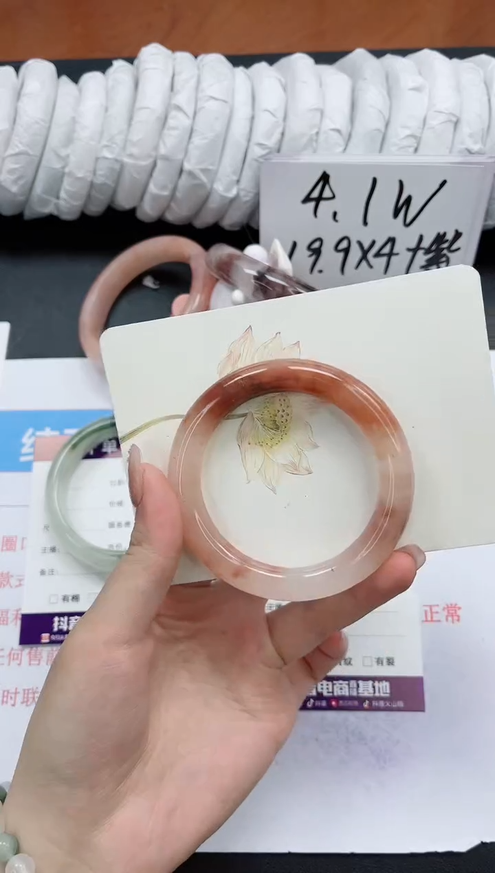 【闪购商品】石英质玉手镯未镶嵌k162-54.3