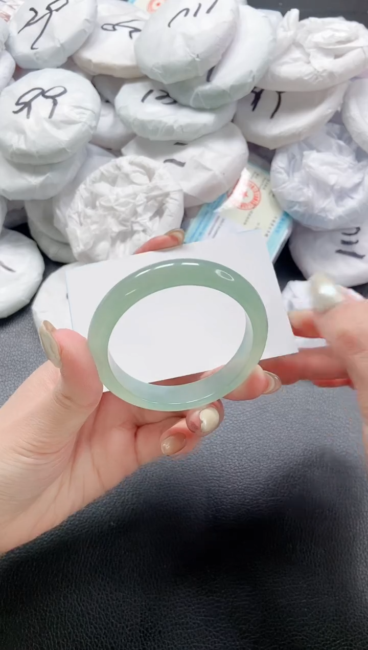 【闪购商品】石英质玉手镯未镶嵌 6L222-51