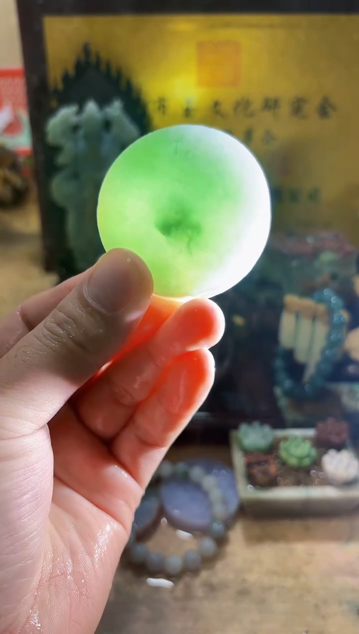 未镶嵌挂件翡翠A货常星8095