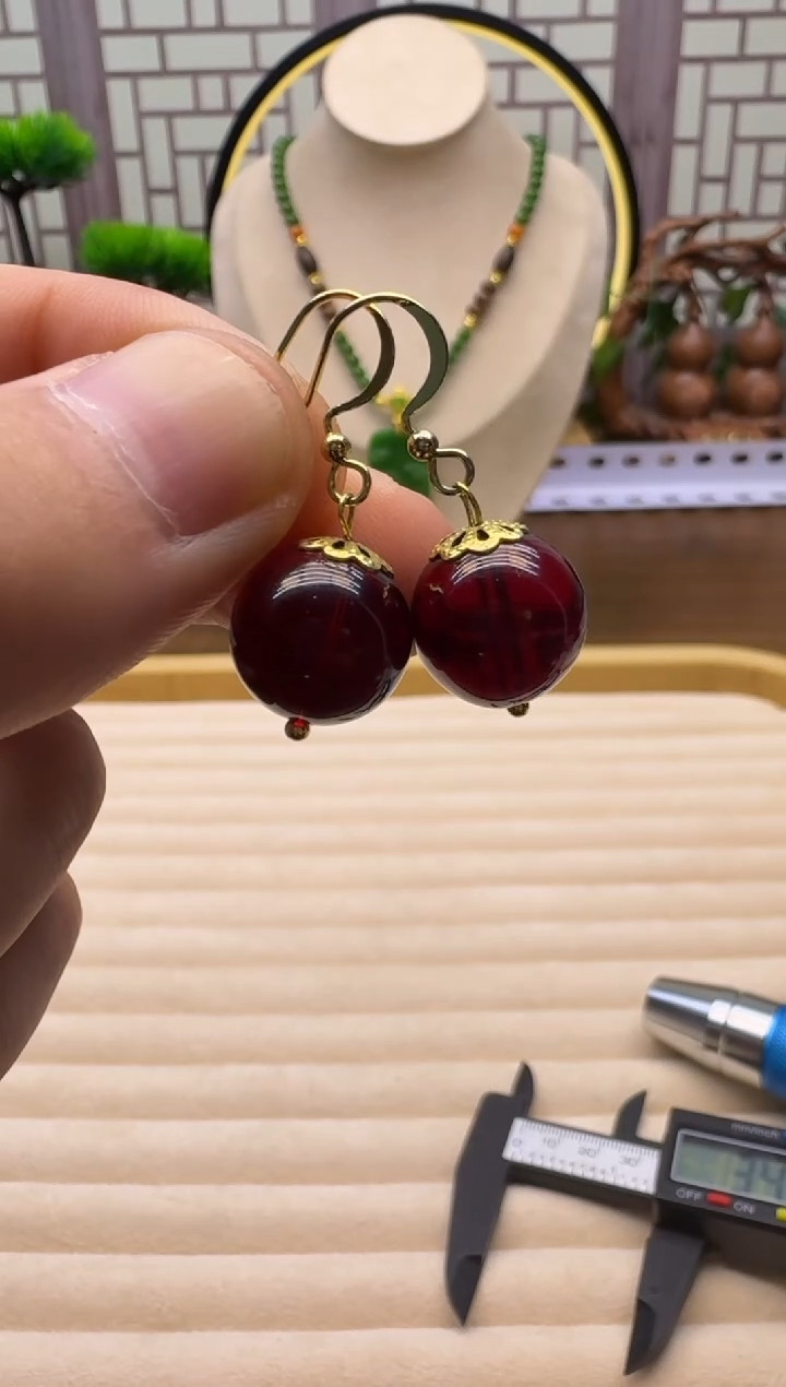 血珀14K金镶嵌耳饰E120     