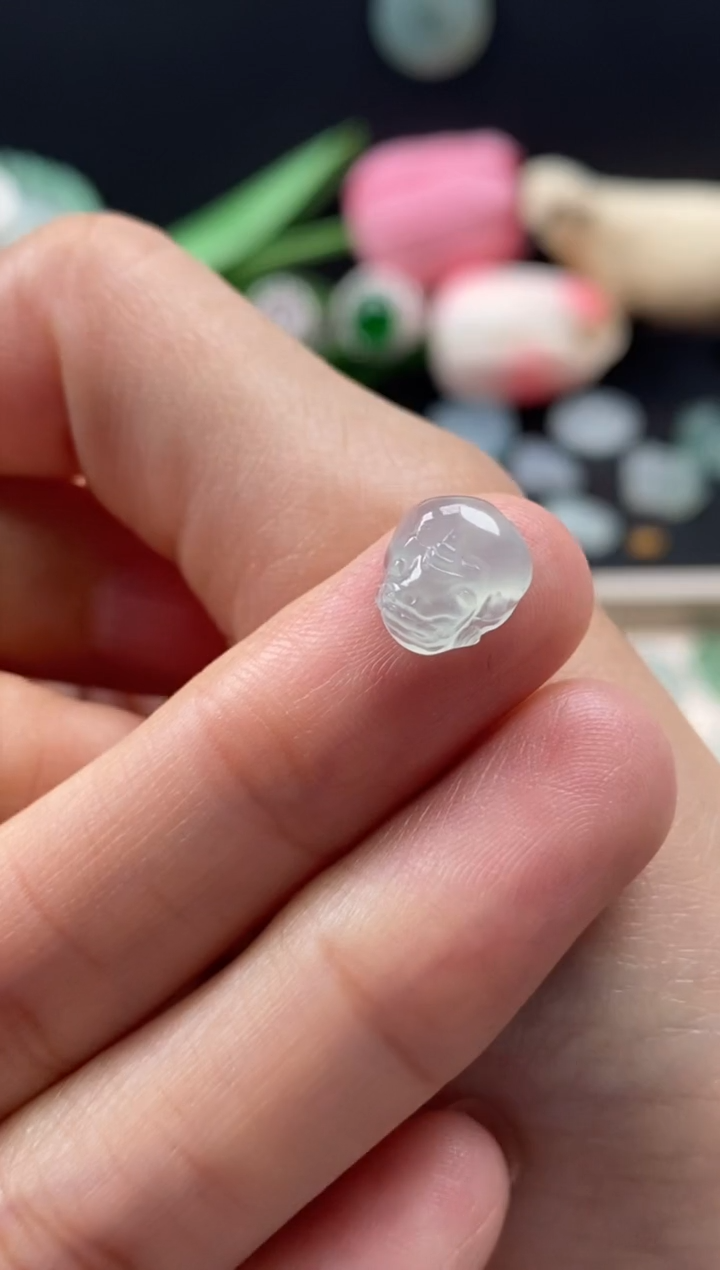 【闪购商品】翡翠颈饰未镶嵌翡翠冰晴金蟾