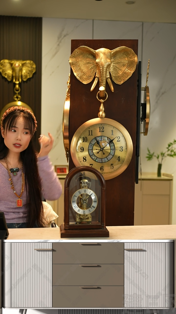 【闪购商品】有机玻璃座钟