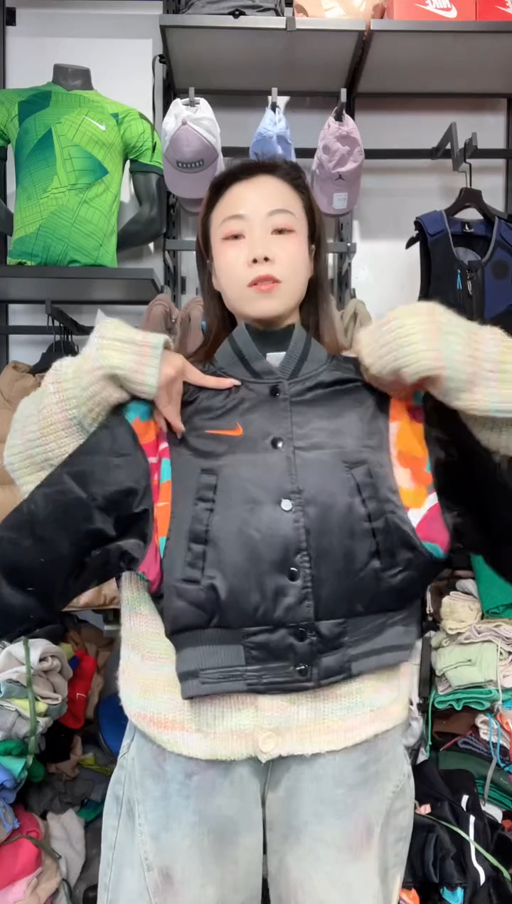 1373闪购编码  运动卫衣裤以直播间过款为准 尺码. 130