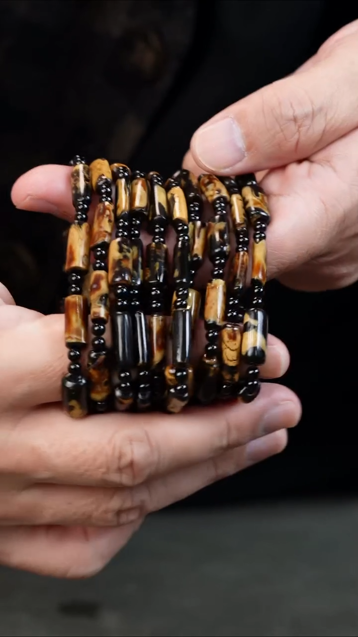 手串/手链小叶紫檀597027-柳柳随型单圈