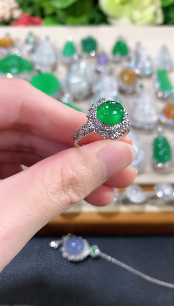 18K金镶嵌戒指翡翠c83