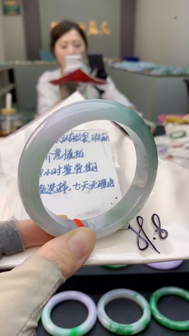 未镶嵌手镯翡翠0718688127