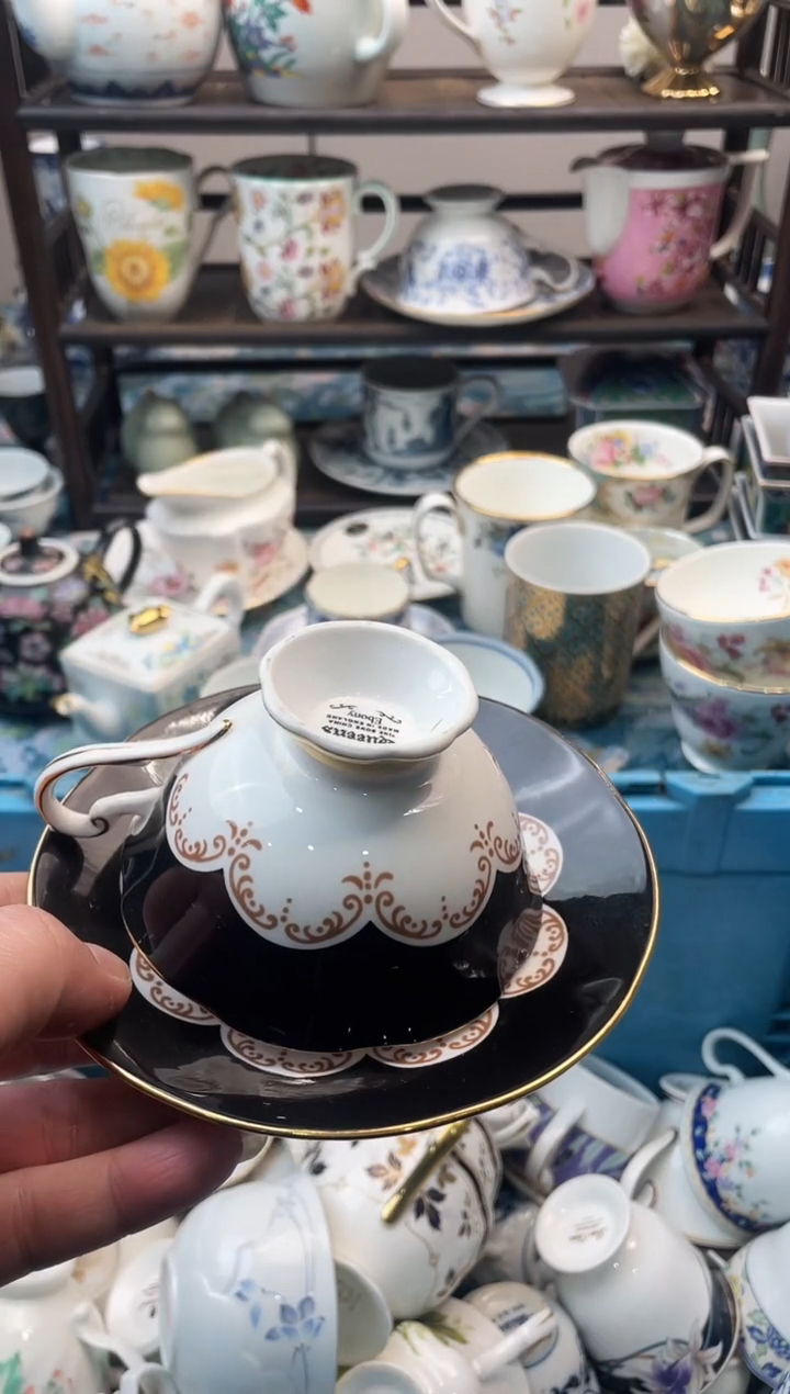 兔****子瑞瓷甄选瓷器18包邮D489